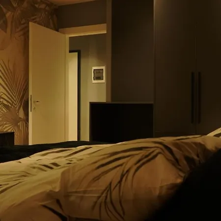 Kalpazo Lakescape Apartment *